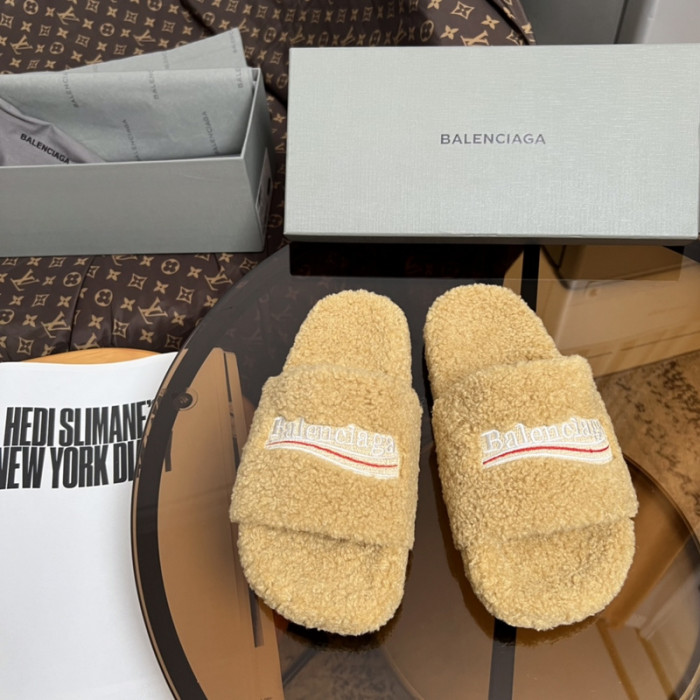 BLCG SANDALS