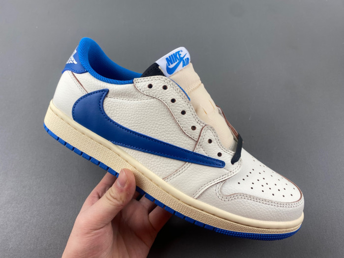 Travis Scott x Air Jordan 1 Low OG DM7866-104