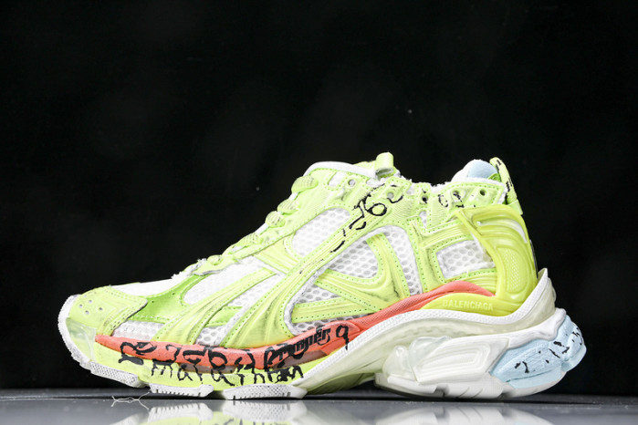 BLCG RUNNER SNEAKER