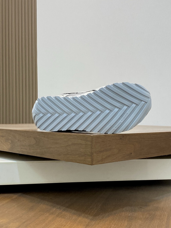B0tte*a vene*ta orbit sneakers