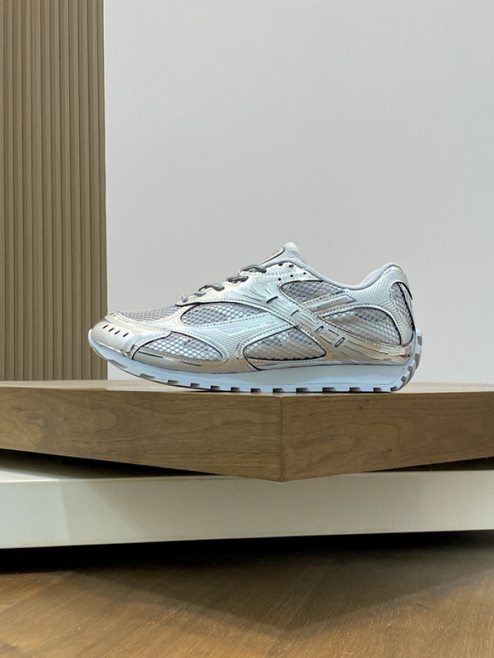B0tte*a vene*ta orbit sneakers
