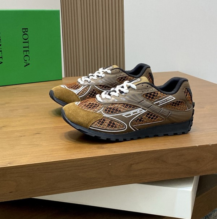 B0tte*a vene*ta orbit sneakers