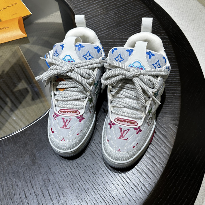 LOU1VTON SNEAKER