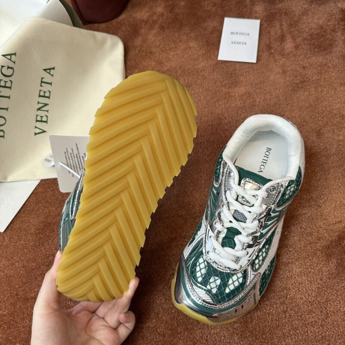 B0tte*a vene*ta orbit sneakers