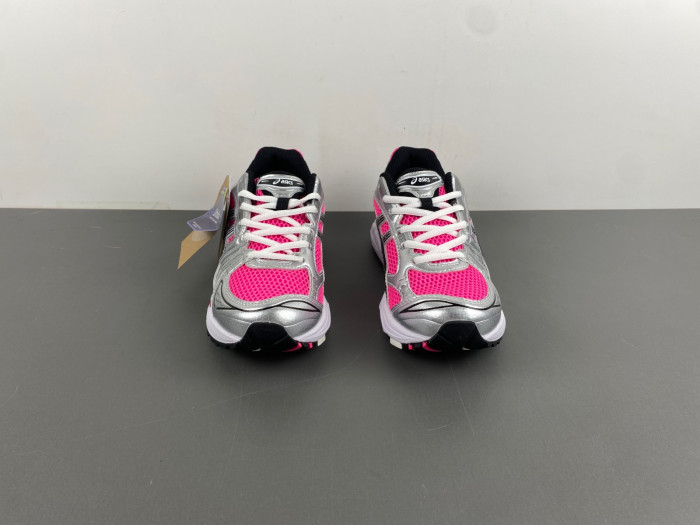 As*ic*s sneaker