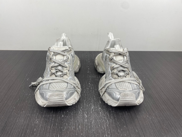 blc* 3xl sneaker