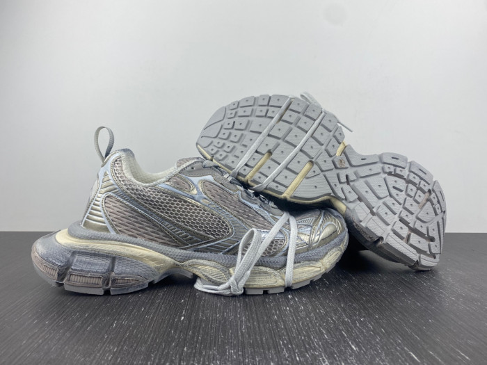 blc* 3xl sneaker