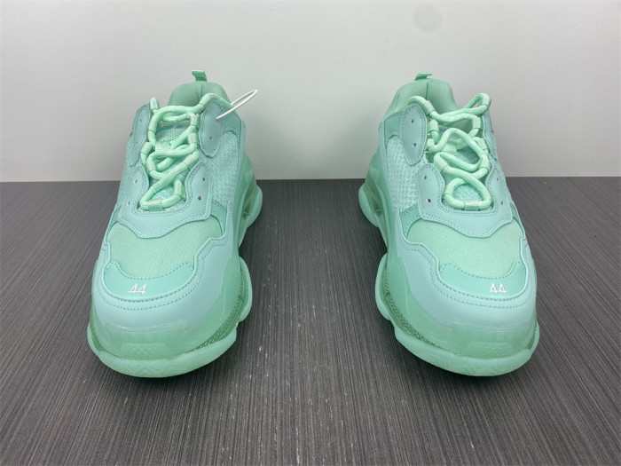 blc* triple s trainer