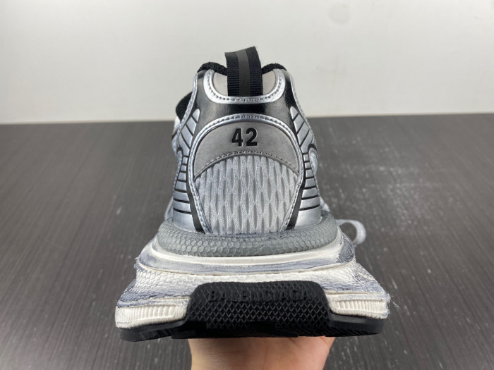 blc* 3xl sneaker