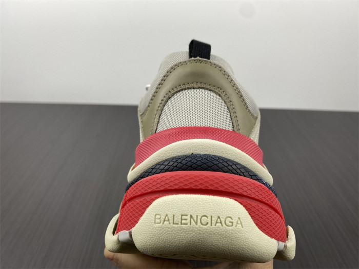 blc* triple s trainer