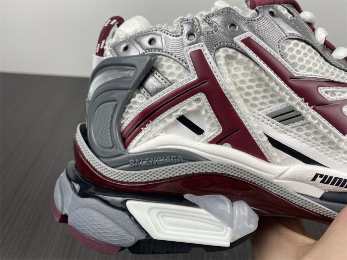 BLCG RUNNER SNEAKER