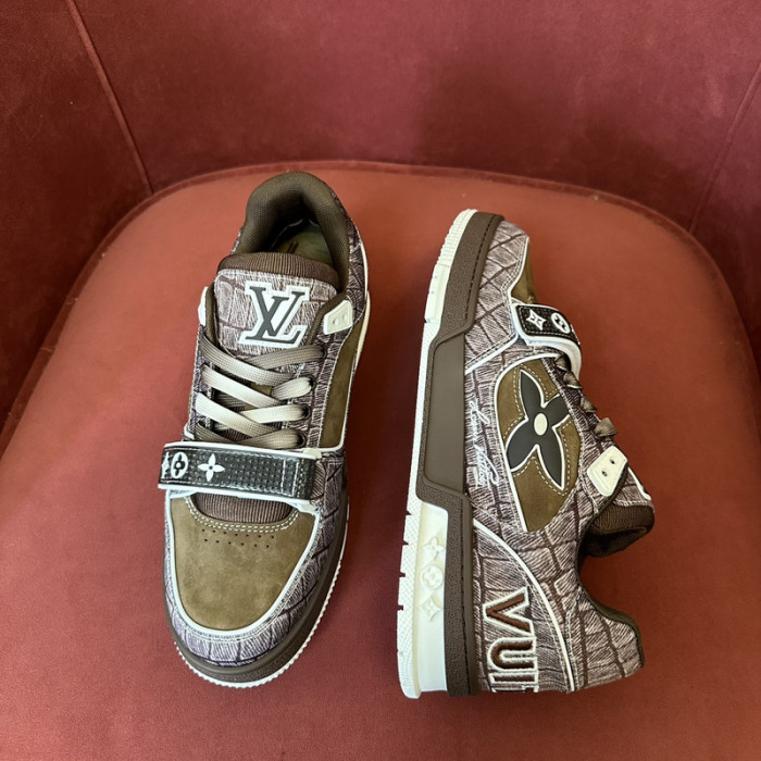 LOU1VTON SNEAKER