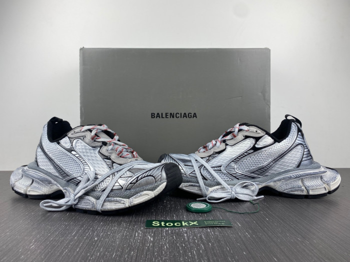 blc* 3xl sneaker
