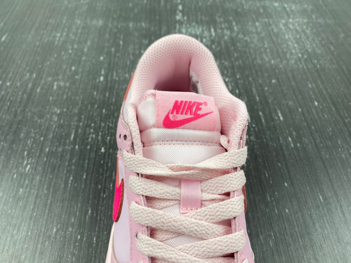 Nike SB Dunk Low PS 