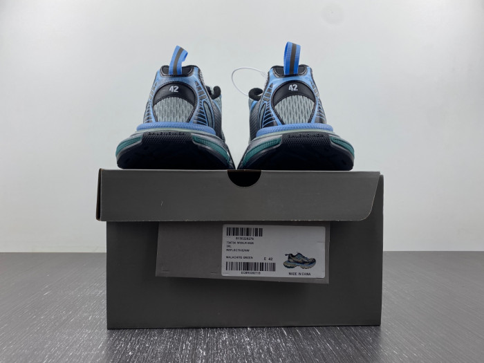 blc* 3xl sneaker