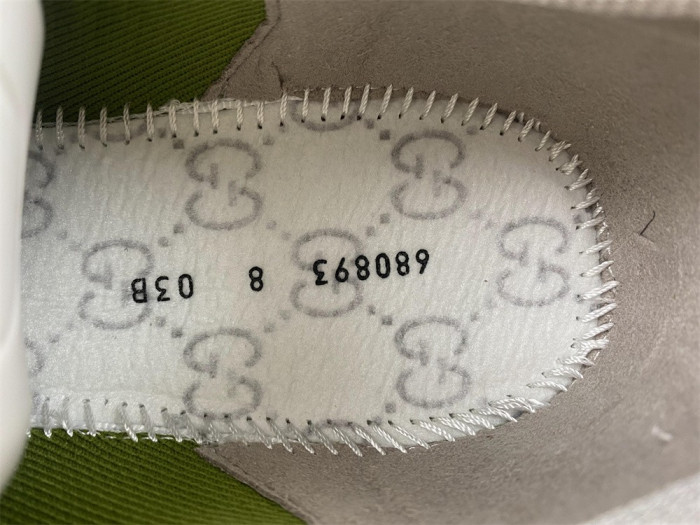 G*u*i1 run sneaker