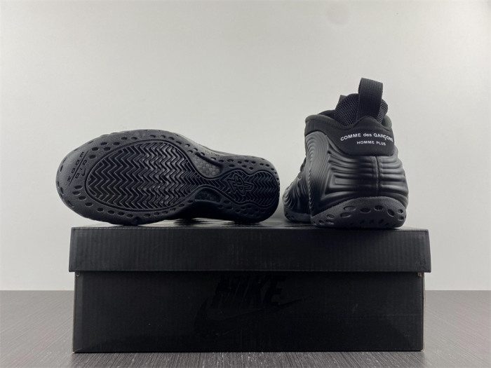 cdg x nike air foamposite one dj7952-001