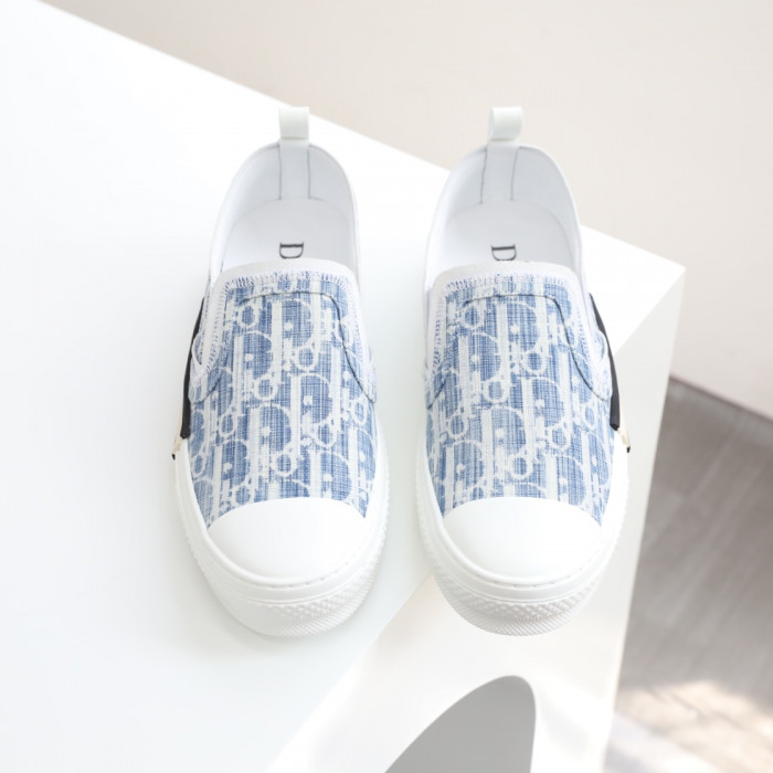 d1or b23 sneaker