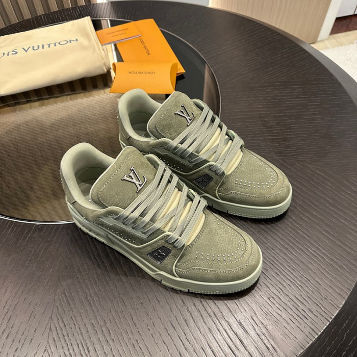 LOU1VTON SNEAKER