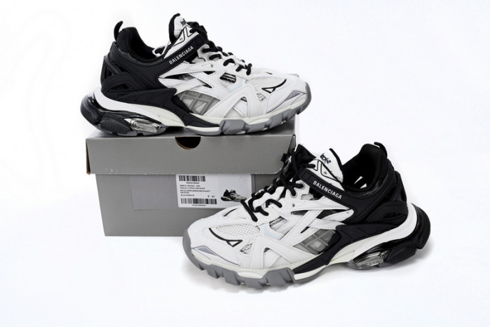 Ba*len*cia*ga track 2 sneaker black and white 568614 w2gn3 1090