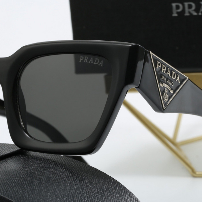Ce**e sunglasses 24628-3