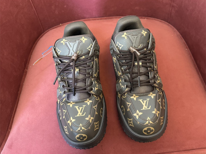 LOU1VTON SKATE SNEAKER 1V-7316