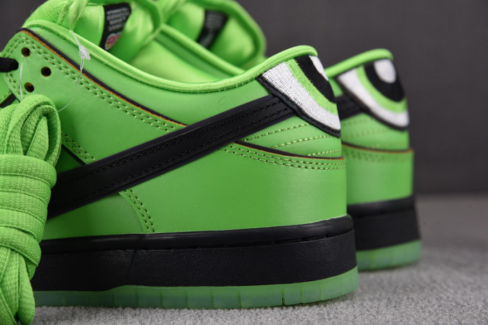 the powerpuff girls x nike sb dunk low “buttercup” fz8319-300