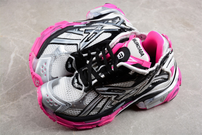 blcg runner sneaker