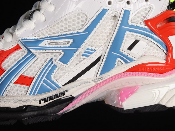 blcg runner sneaker