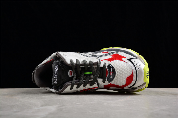 blcg runner sneaker