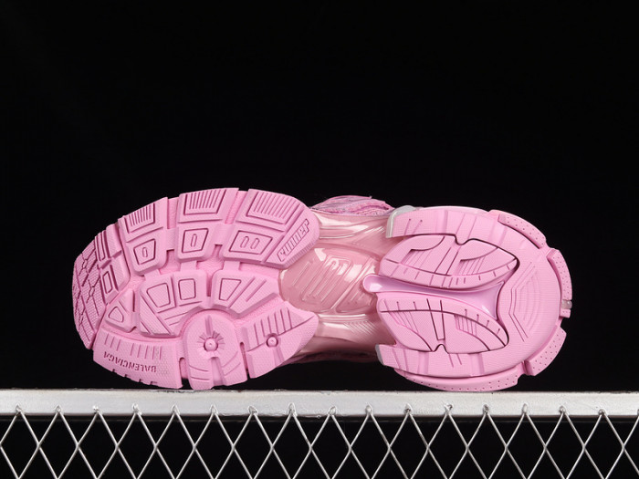 blcg runner sneaker