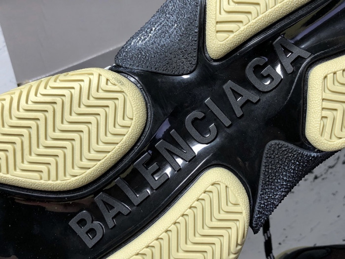 blc* triple s trainer