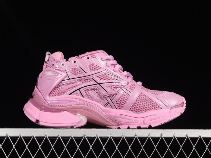 blcg runner sneaker