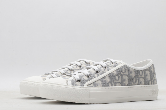 d1or b23 sneaker