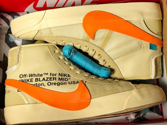 nike ow x blazer midall hallows eve a3832-700