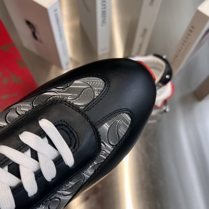 CHRISTIAN LOUBOUT1N Loubishark man (CUSTOMIZE)