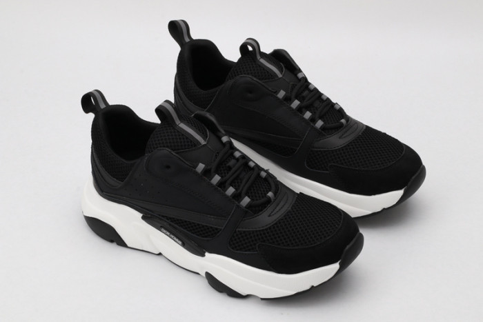 d1or b22 sneaker