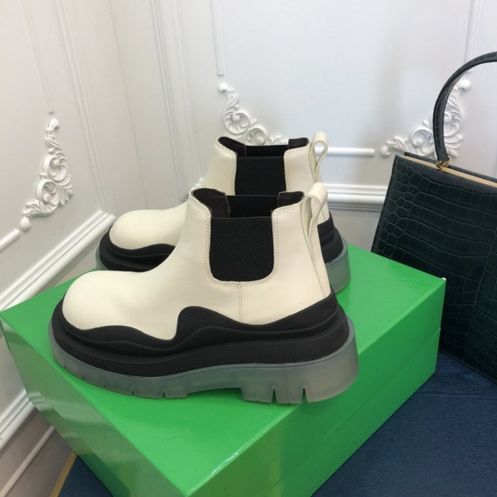 Botteg*Venta Tire Leather Ankle boots