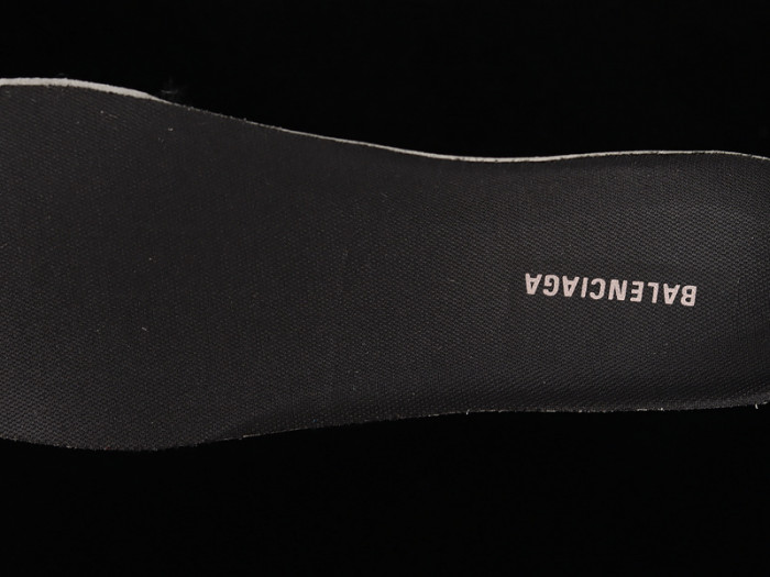 blcg runner sneaker
