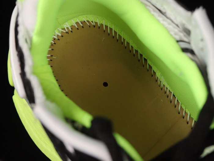 blcg runner sneaker