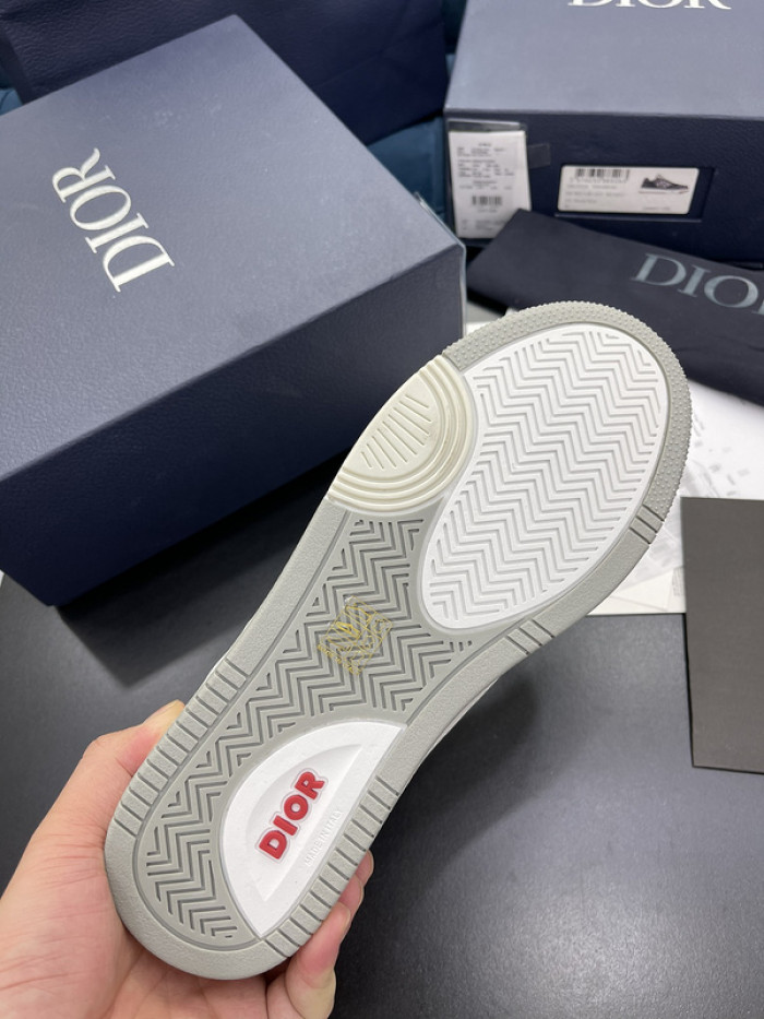 d1or b27 sneaker
