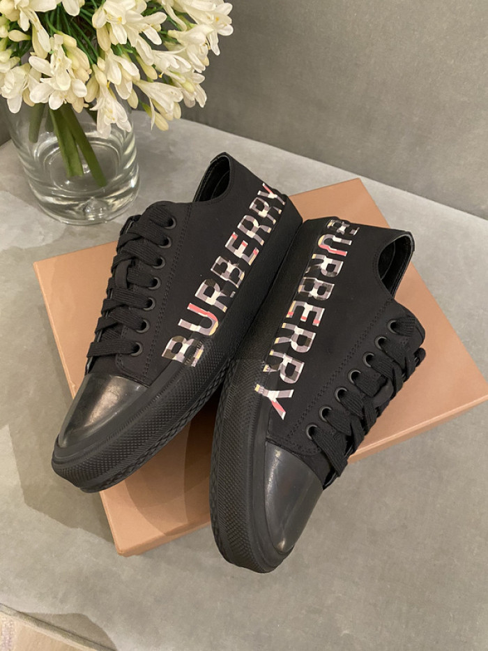 Bur*berry Vintage Check Cotton Sneakers