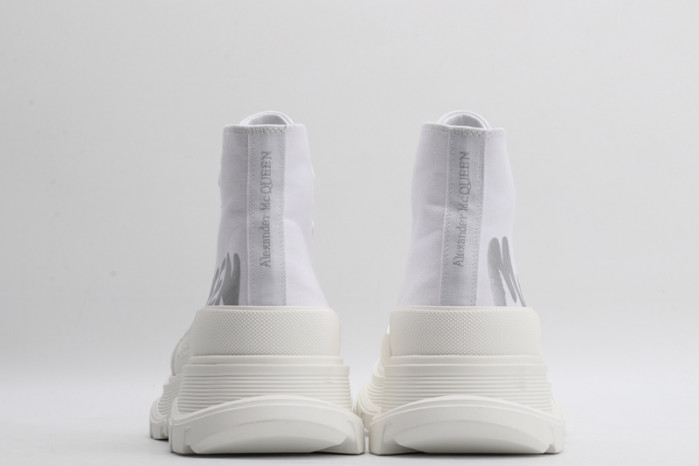 mcqueen tread slick