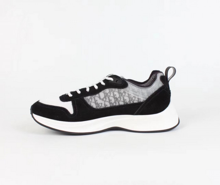 d1or b25 runner sneaker