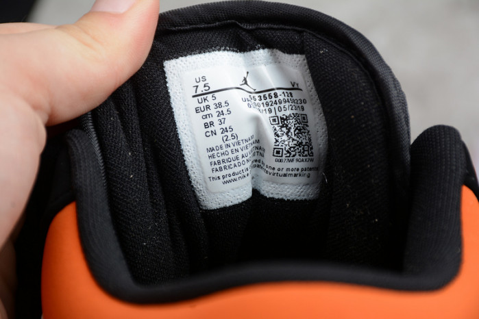 Air Jordan 1 Low 