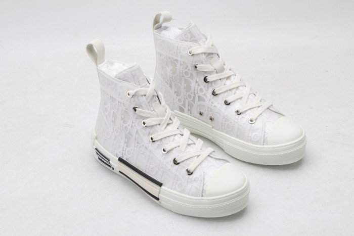 d1or b23 sneaker