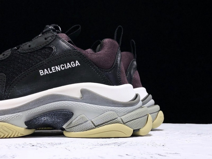 blc* triple s trainer