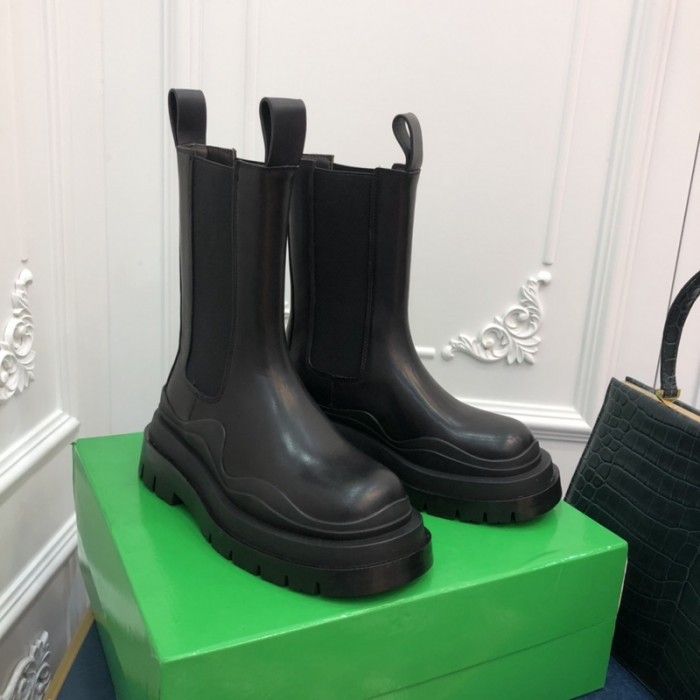 Botteg*Venta Tire Leather Ankle boots