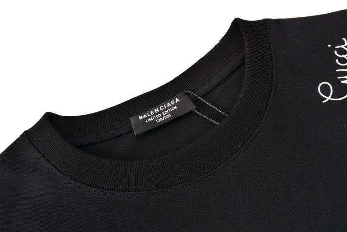 G*u*i x balenc1aga t-shirt