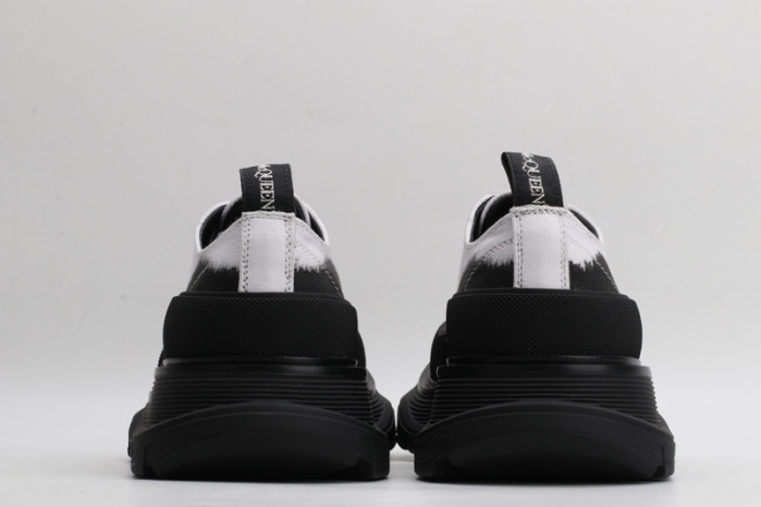 mcqueen tread slick